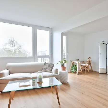 Apartment Superb 1br Flat On The Bois Blancs District Lille